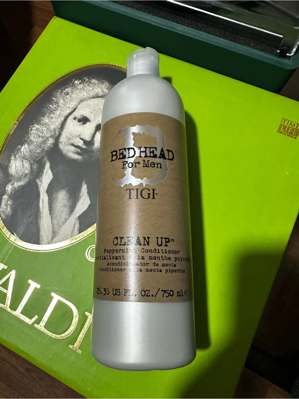 TIGI Bed Head For Men Clean Up Peppermint Conditioner